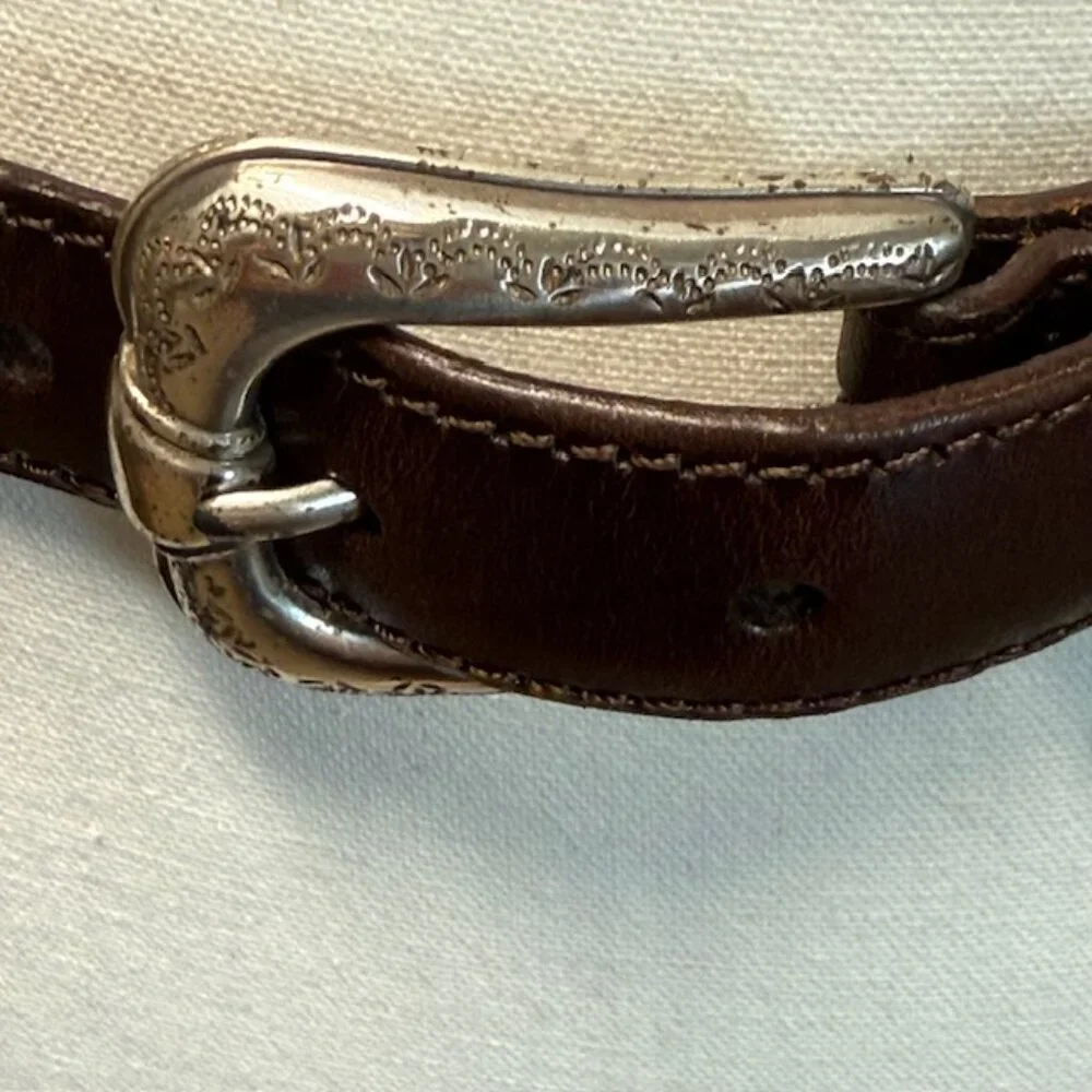 Fossil Skinny Belt Brown Leather‎ Womens S Ornate Silver Metal Buckle and Keeper